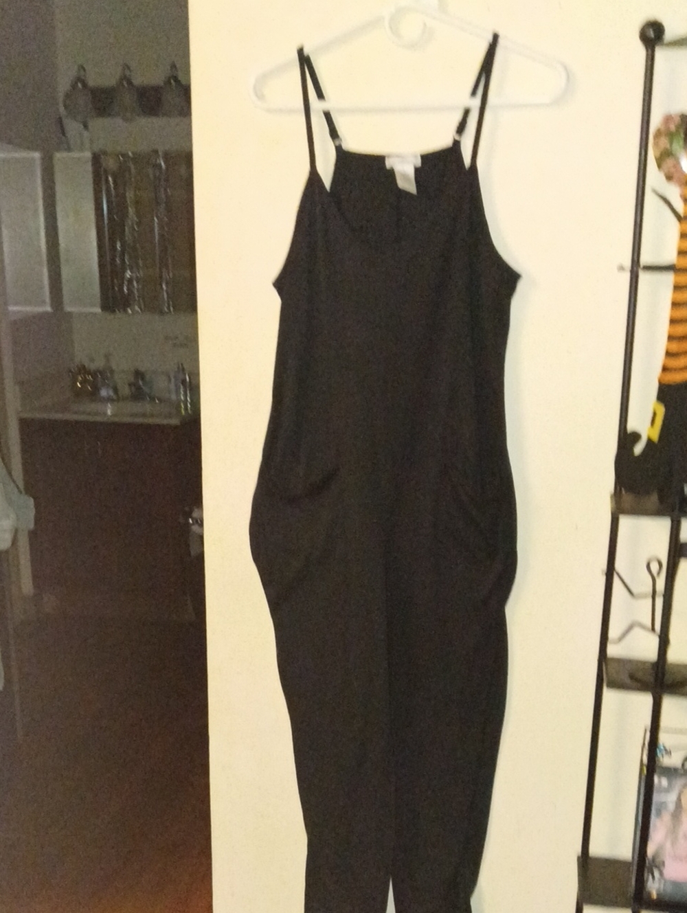 No Comment Brand Sleeveless Jumpsuit Size Medium